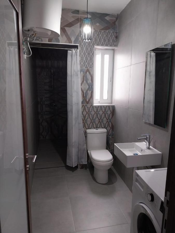 St Gaetans Studio Apartment 6A Hamrun Esterno foto