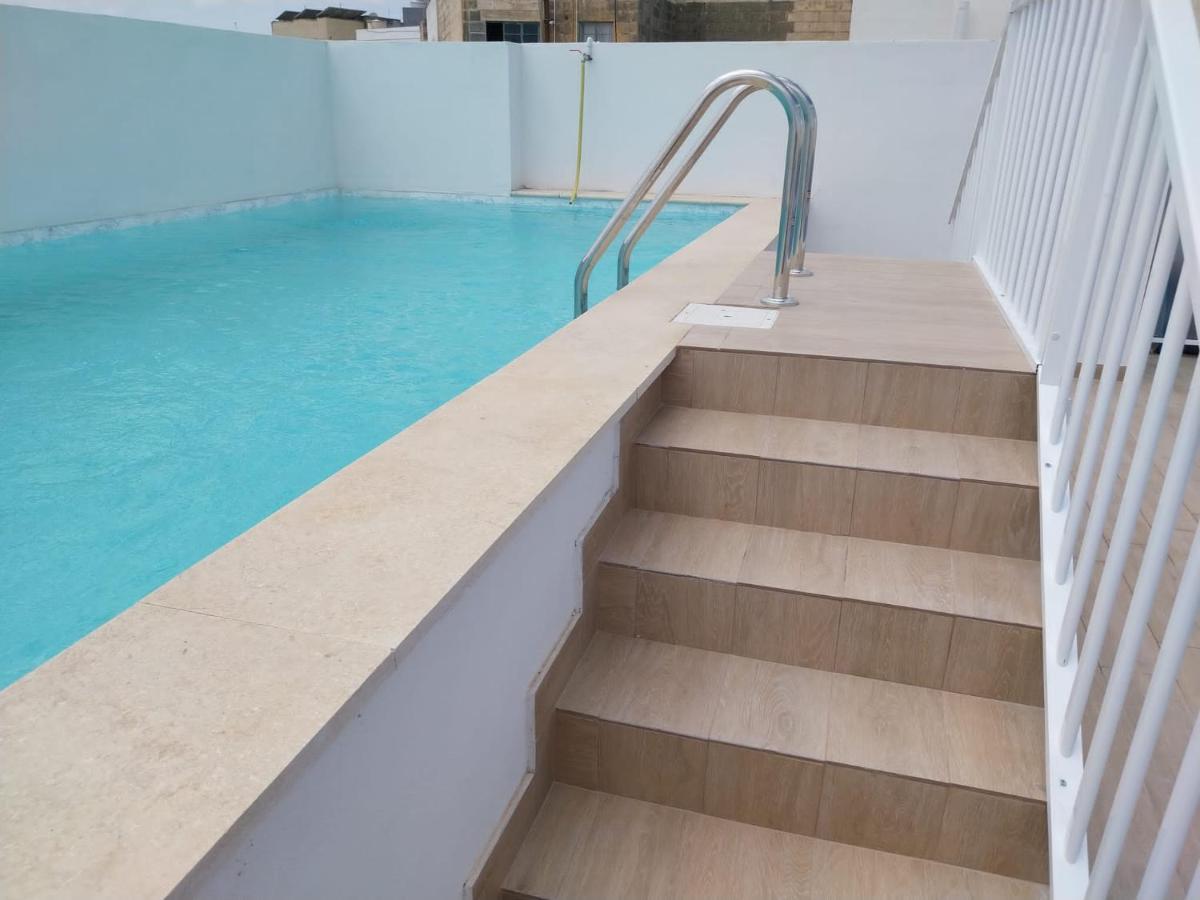 St Gaetans Studio Apartment 6A Hamrun Esterno foto